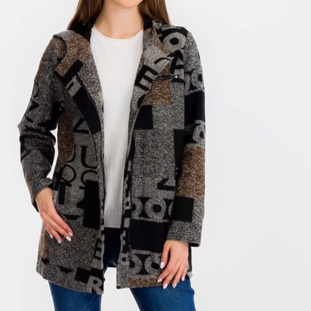Cativa Mid-Length Knit Black and Gray Patch Print Graphic Lightweight Coat